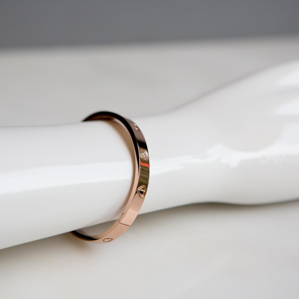 Heart CZ Bangle Bracelet (Rose Gold) - Wynter Bloom