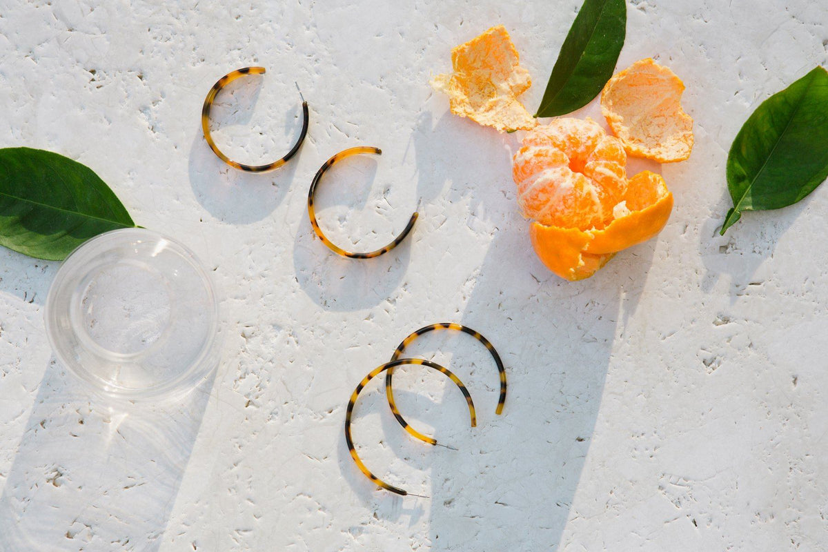 Tortoise Shell Hoop Earrings (Thin) - Wynter Bloom