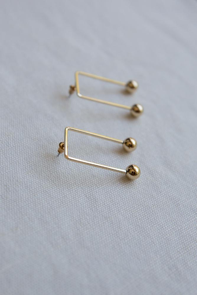U Shaped Arch Earrings - Wynter Bloom