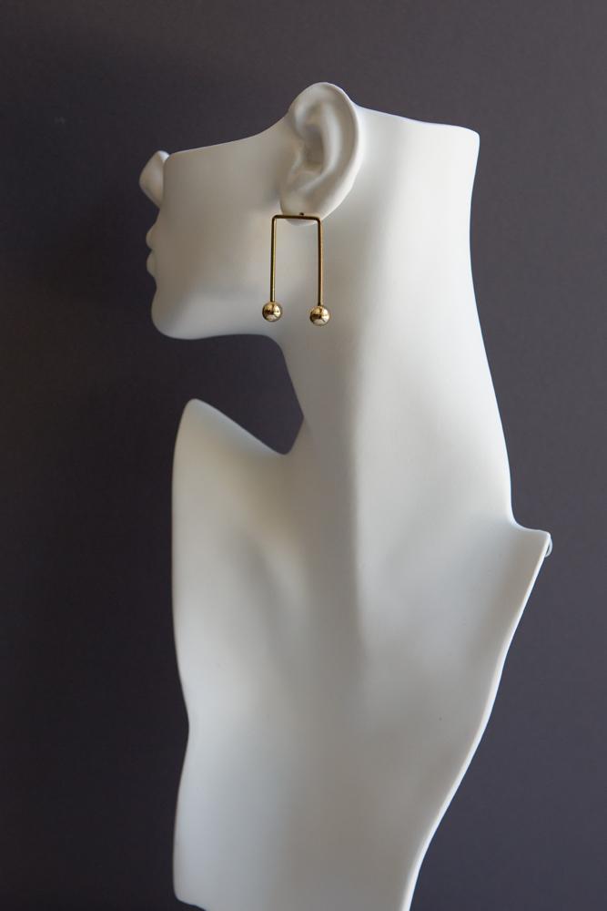U Shaped Arch Earrings - Wynter Bloom