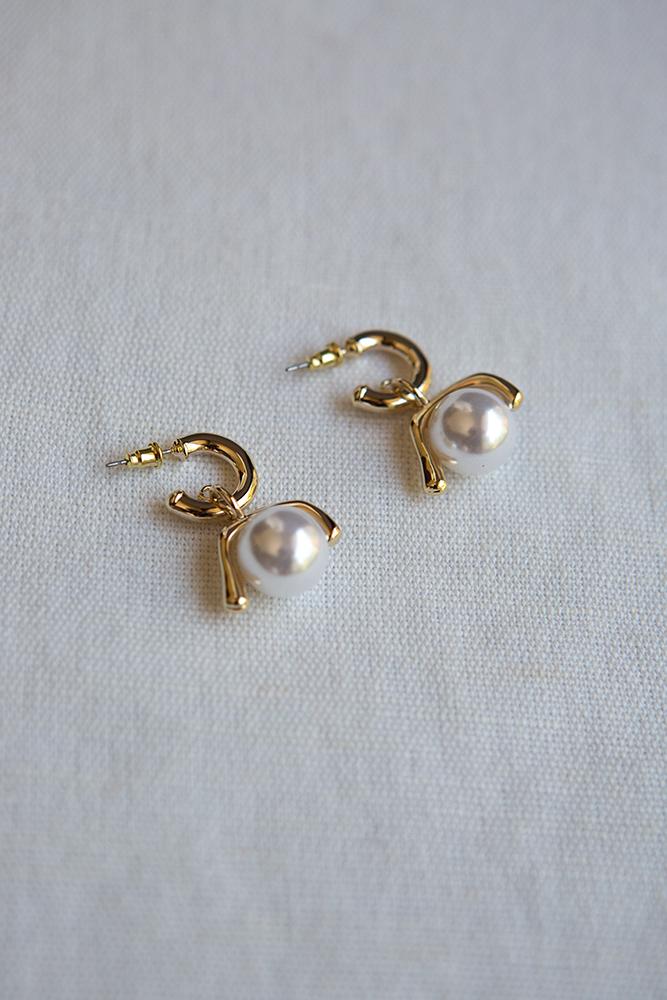 Pearl Ball and Hoop Earrings - Wynter Bloom