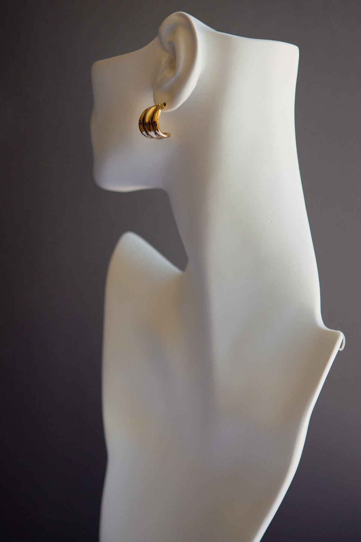 Gold Shell Textured Half Hoop Earrings - Wynter Bloom