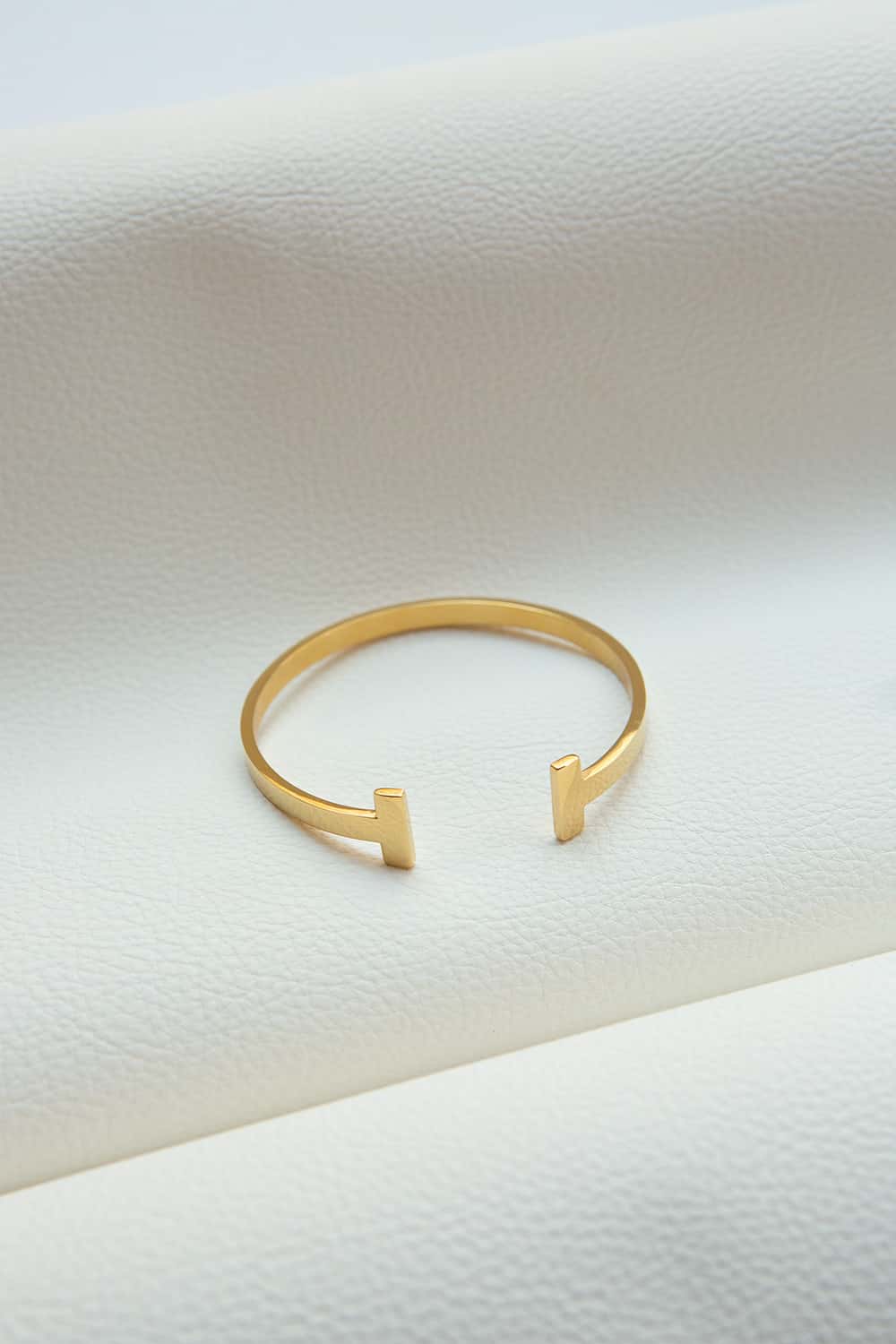 Minimal Cuff Bracelet