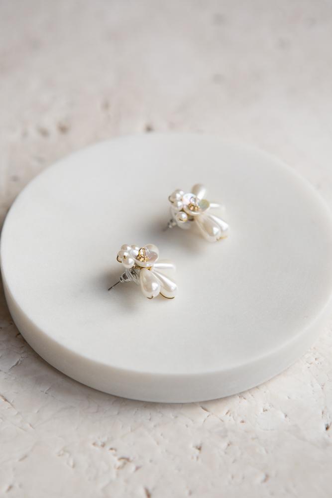 Pearl Flower Earrings - Wynter Bloom