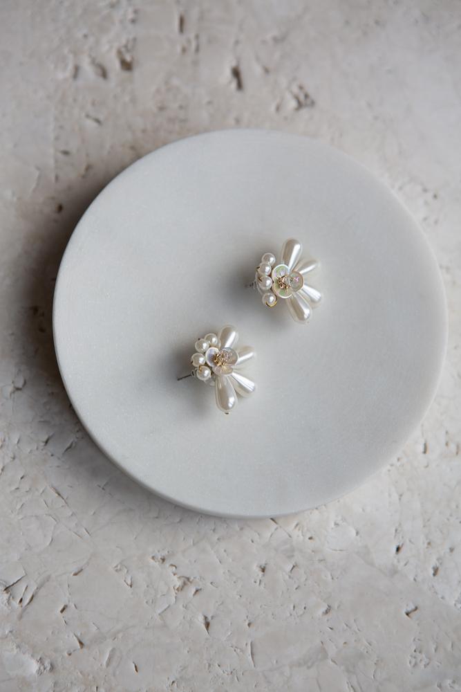 Pearl Flower Earrings - Wynter Bloom
