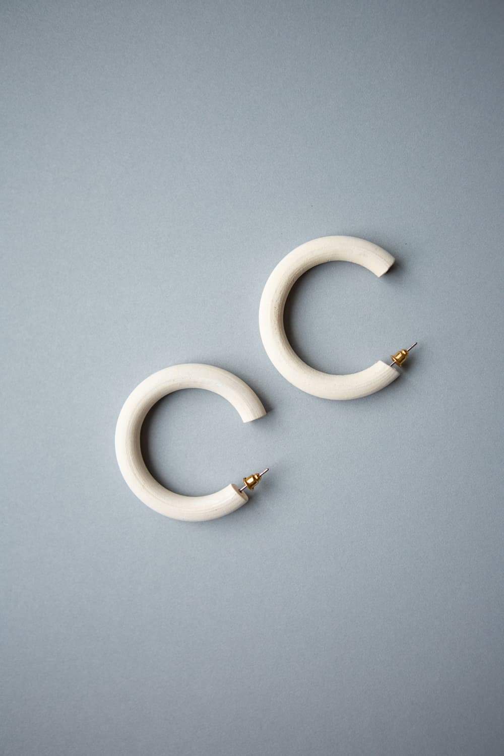 White Wood Hoop Earrings - Wynter Bloom