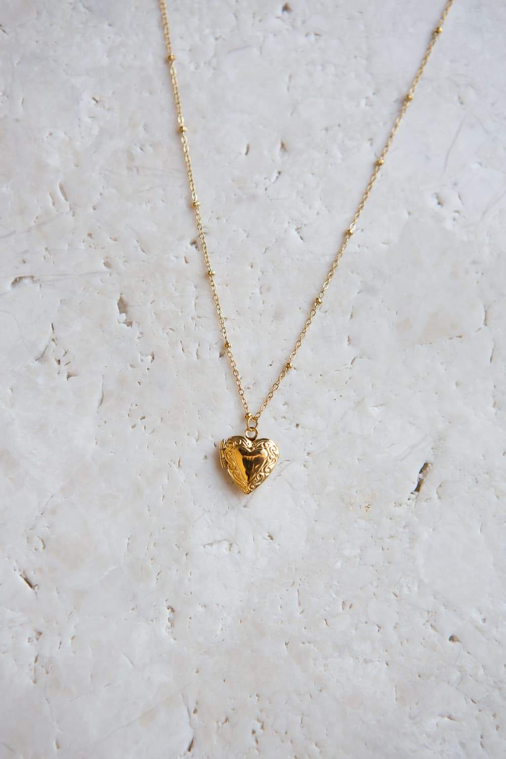 Vintage Style Heart Photo Locket Necklace