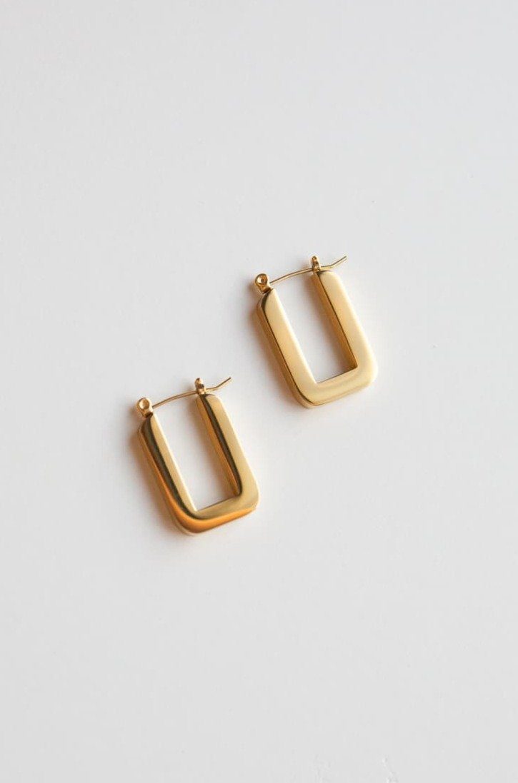 Thick Gold Geometric U Hoop Earrings - Wynter Bloom