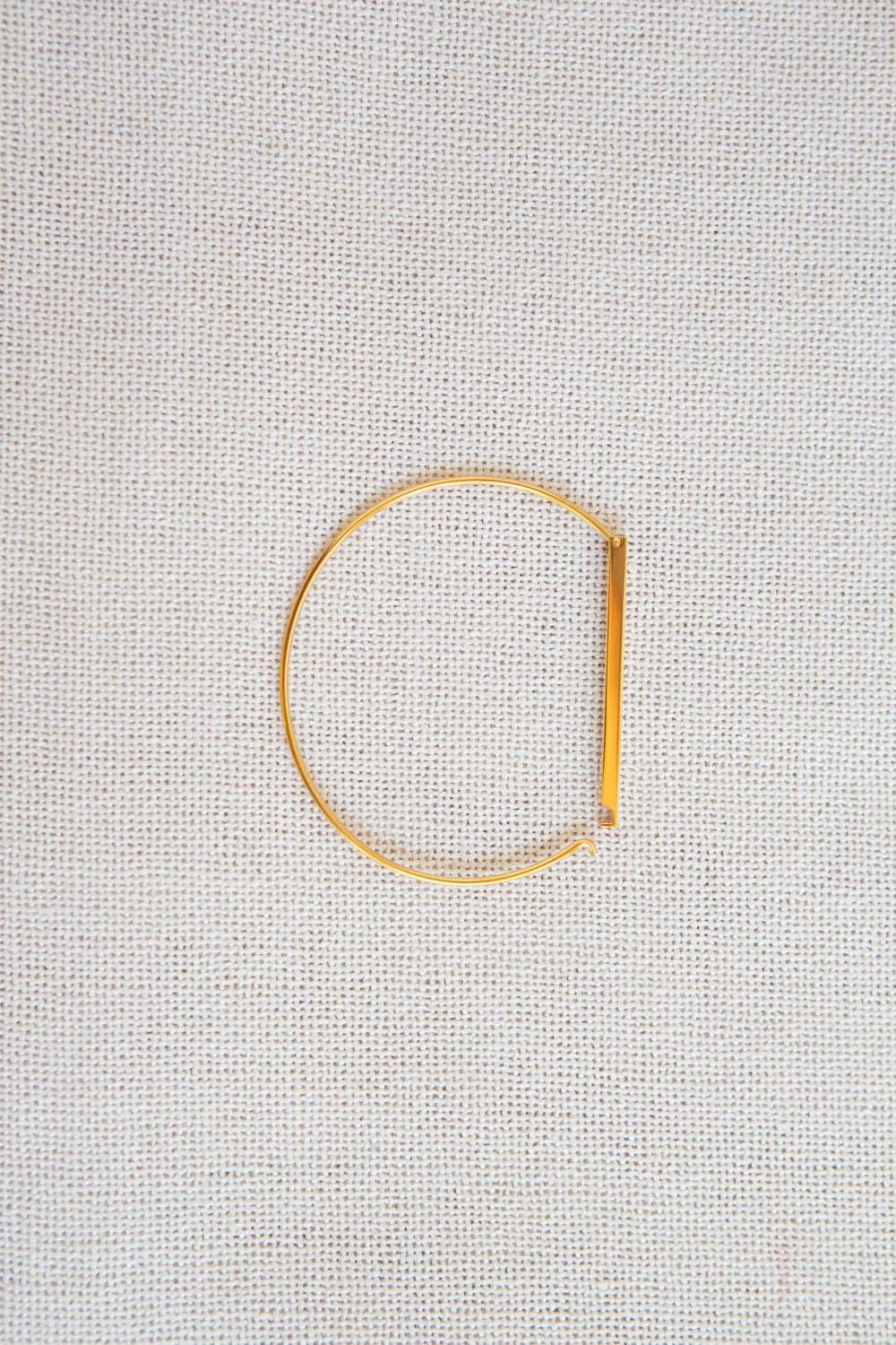 Minimalist Dainty Gold Bar Bracelet