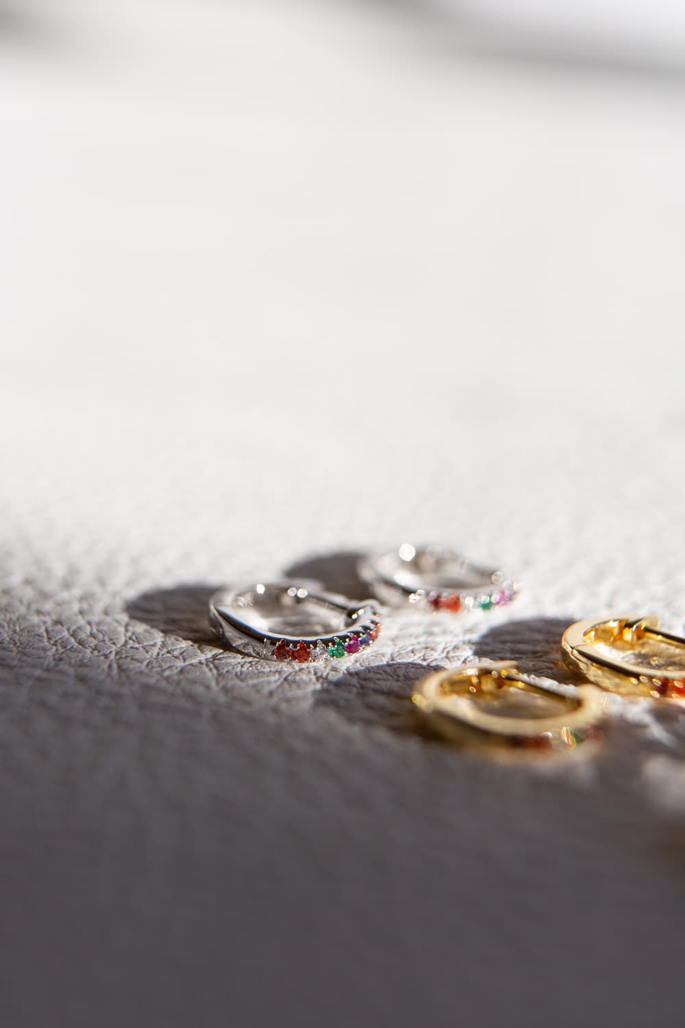 925 Sterling Silver Rainbow CZ Pavé Huggie Hoop