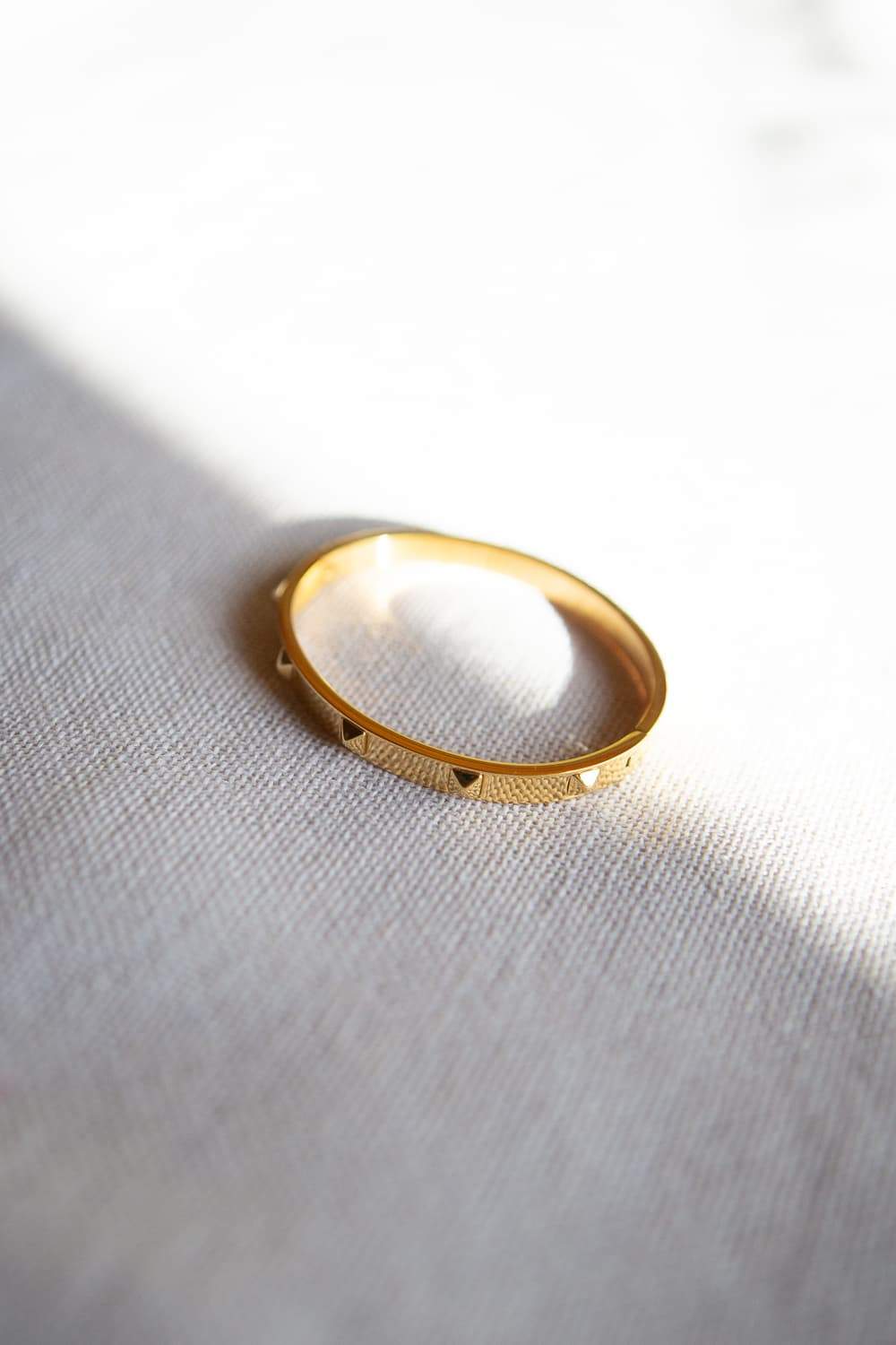 Small Gold Square Pyramid Rivet Bangle Bracelet