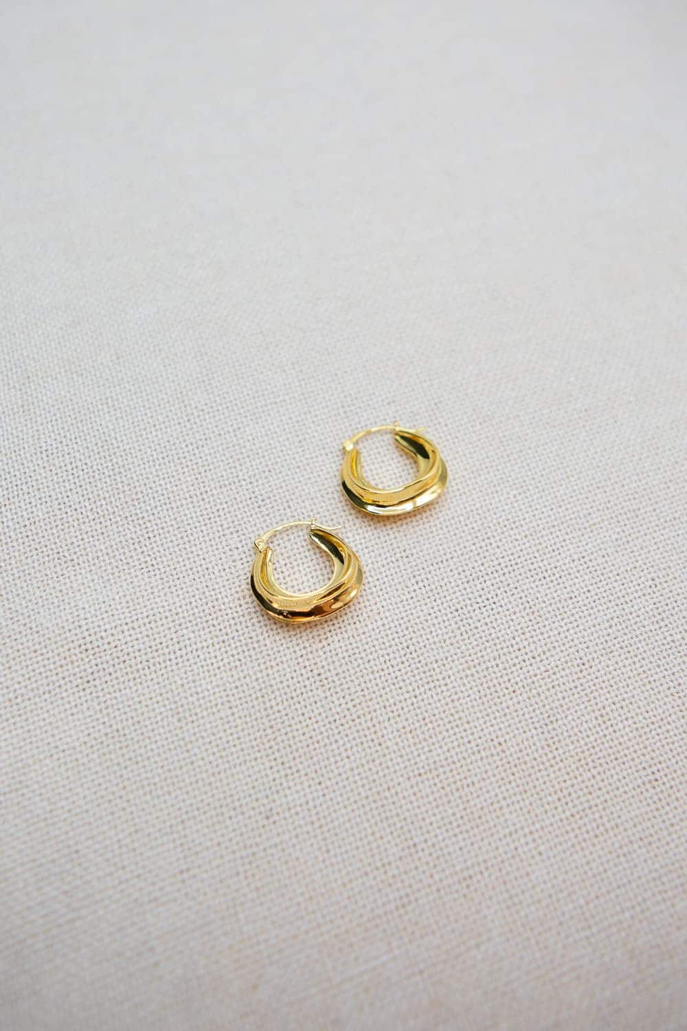 Small Leaf Swirl Earrings