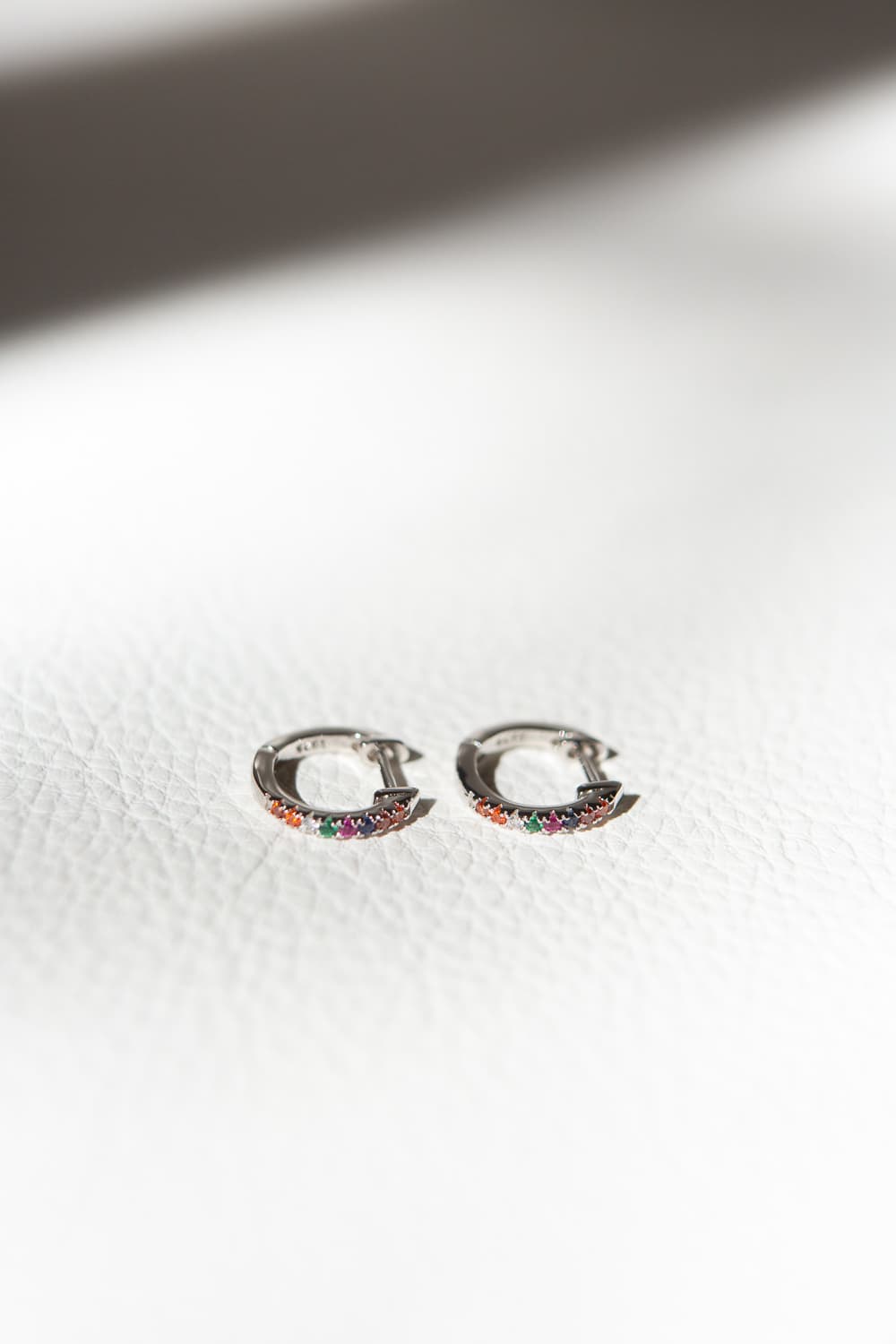 925 Sterling Silver Rainbow CZ Pavé Huggie Hoop