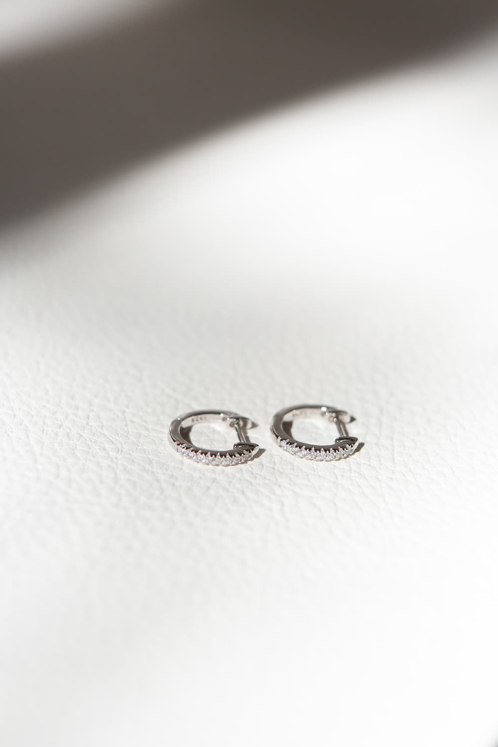 925 Sterling Silver CZ Pavé Huggie Hoop