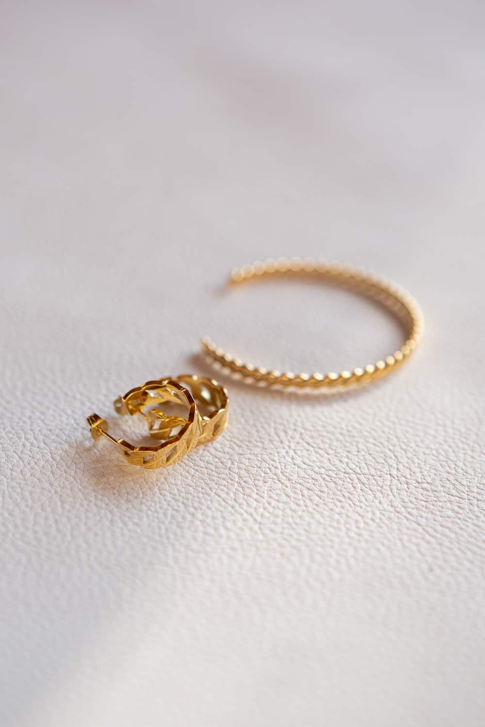 Gold Flat Curb Chain Hoop Earrings