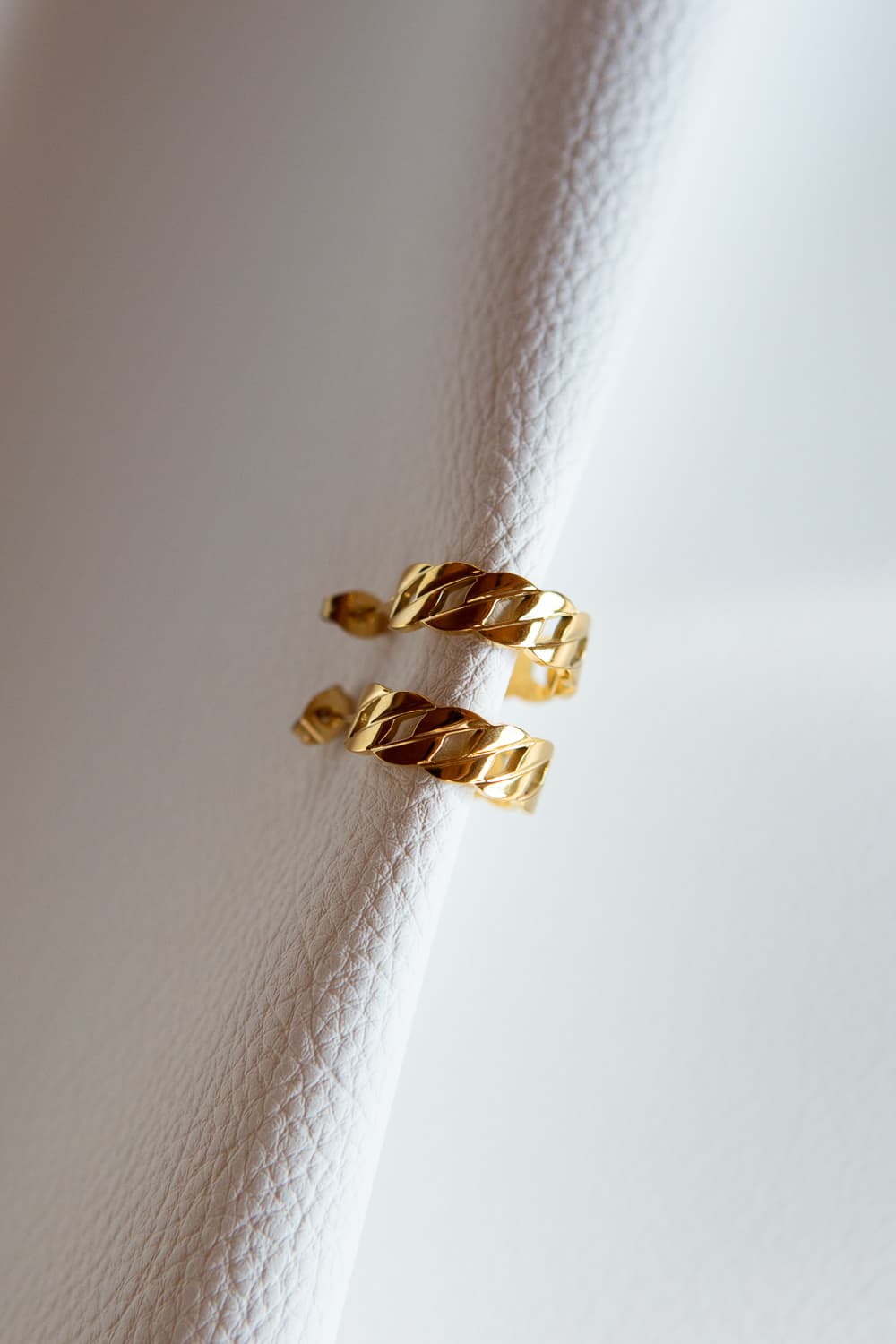 Gold Flat Curb Chain Hoop Earrings