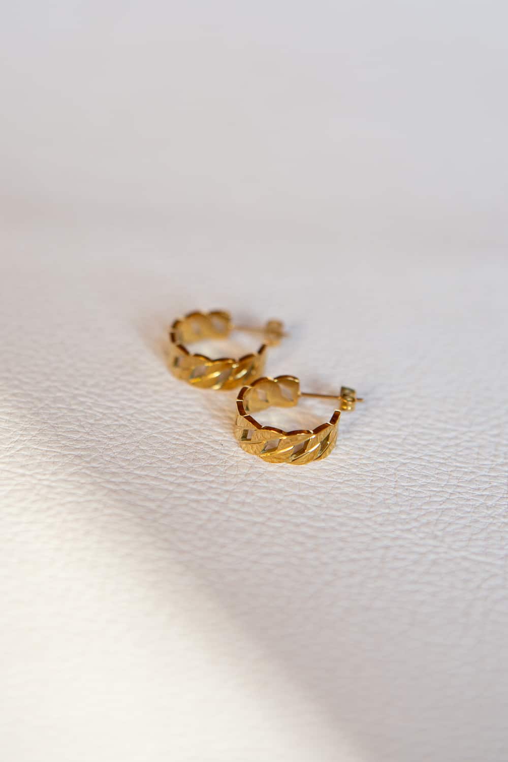 Gold Flat Curb Chain Hoop Earrings