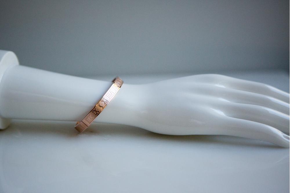 Roman Numerals Bangle Bracelet - Wynter Bloom